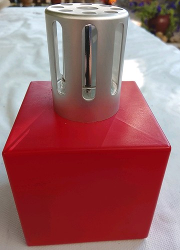 Lampe berger cube - cube, rouge